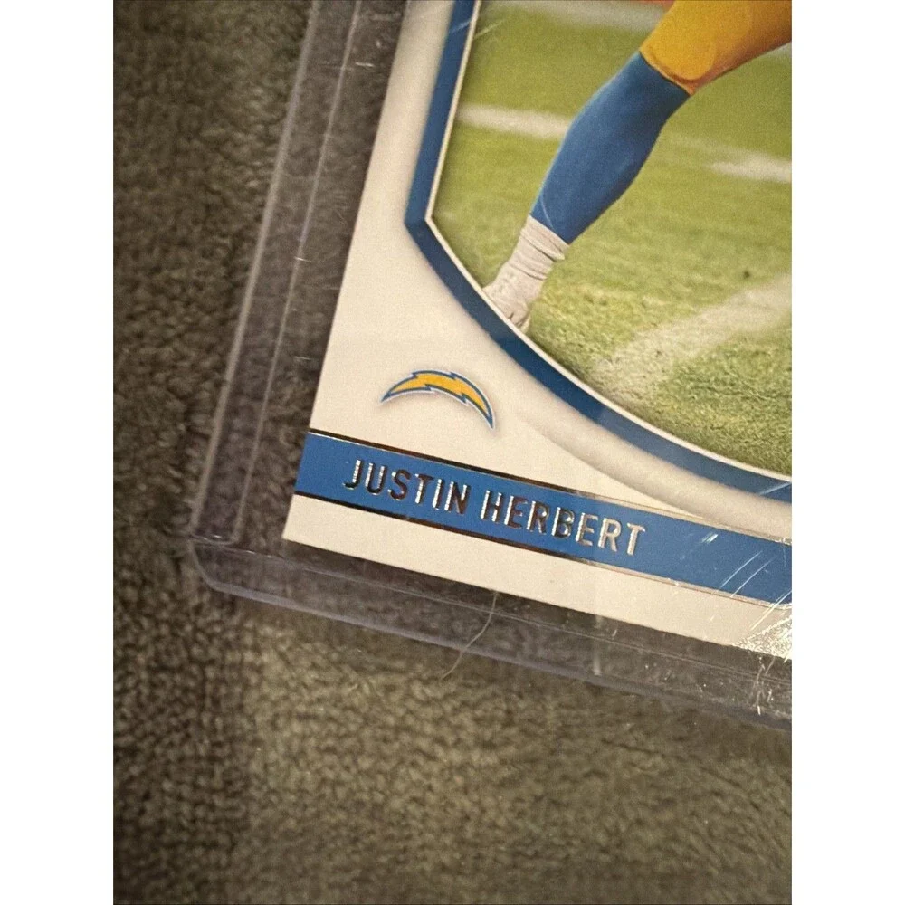2021 Panini Absolute - Justin Herbert #73